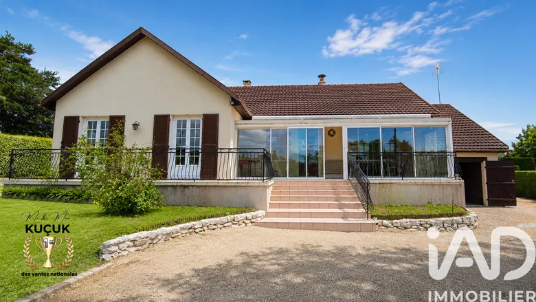 Maison 6 pièces 109 m² · à Les Bordes · 109 m² · 206 999 €