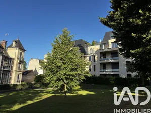 Apartment in Senlis (60300)