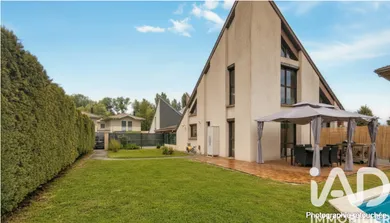 Maison d'architecte à Sciez (74140)