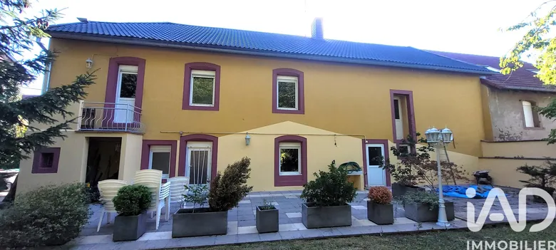 Maison 6 pièces 179 m² · à Niderviller · 179 m² · 215 000 €