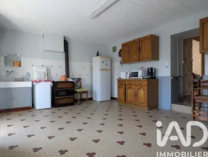 Maison de village à Sainte-Verge (79100)