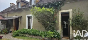 Maison de village à Semur-en-Vallon (72390)