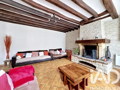 Maison traditionnelle à Fontenailles (77370)