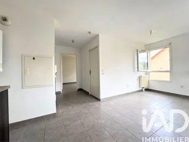 Apartment in Mantes-la-Jolie (78200)