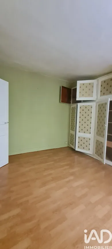 Apartment in Versailles (78000)