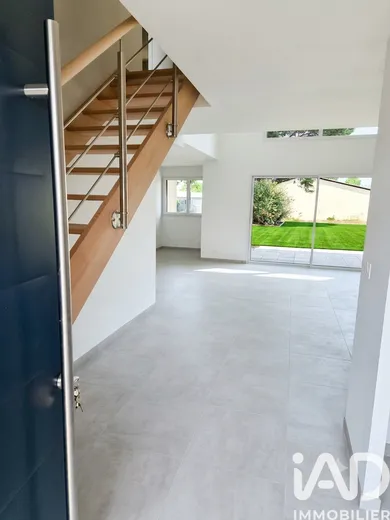 House in Écouflant (49000)