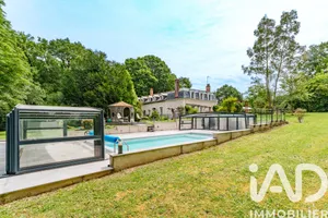 Domaine à Nouzilly (37380)