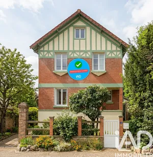 Maison à Marly-le-Roi (78160)