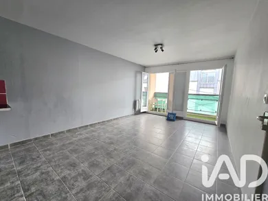 Apartment in Tremblay-en-France (93290)