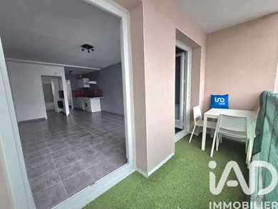 Apartment in Tremblay-en-France (93290)