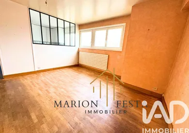 Triplex in Paris (75012)