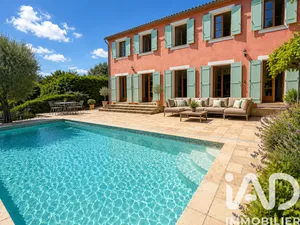 Maison à Châteauneuf-Grasse (06740)