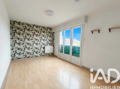 Studio in Angers (49100)