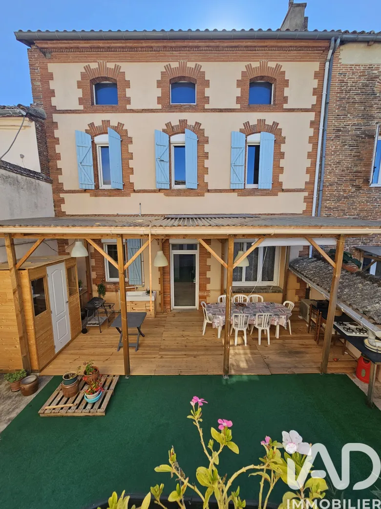Maison 5 pièces 153 m² · à Saint-Porquier · 153 m² · 189 000 €