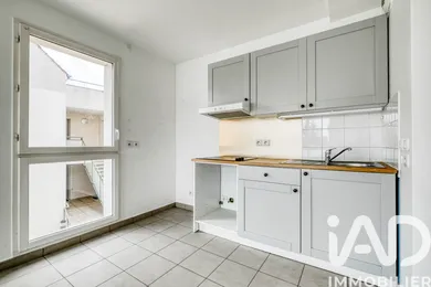 Apartment in Chanteloup-en-Brie (77600)