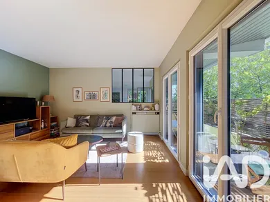Apartment in Boulogne-Billancourt (92100)