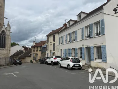 Apartment in Mantes-la-Jolie (78200)