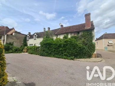 Maison à La Chapelle-Vaupelteigne (89800)