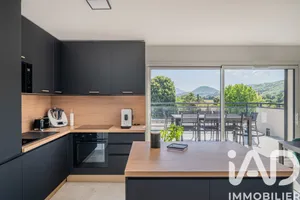 Apartment in Sillans (38590)