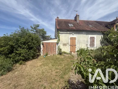 Maison à Saint-Aubin-sur-Loire (71140)
