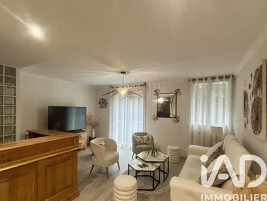 Apartment in Pau (64000)