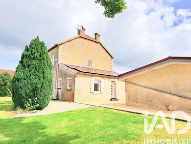 House in Chalindrey (52600)
