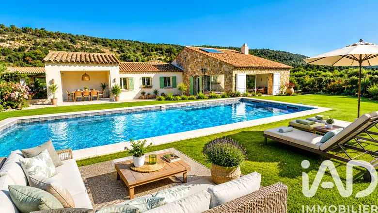 Maison 5 pièces 196 m² · à Le Plan-de-la-Tour · 196 m² · 1 270 000 €