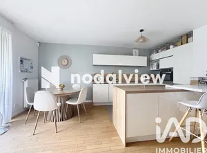 Apartment in Villecresnes (94440)