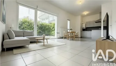 Apartment in Reims (51100)