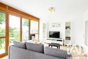 Apartment in Vélizy-Villacoublay (78140)