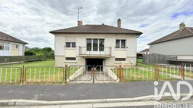 Pavillon à Challerange (08400)
