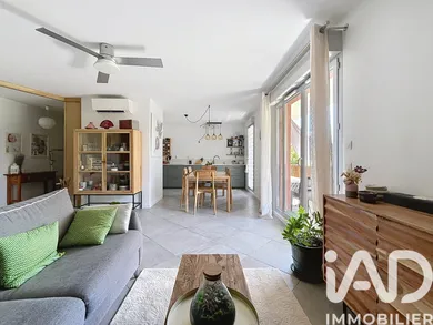 Appartement à Collonges-au-Mont-d'Or (69660)