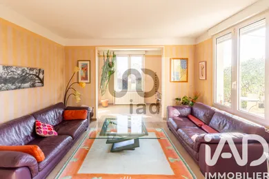 House in Le Pecq (78230)