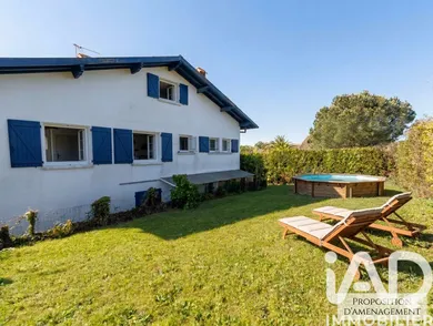 Appartement à Mouguerre (64990)