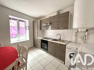 Apartment in Vaux-en-Beaujolais (69460)