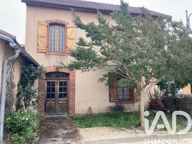 Maison de village à Chelle-Debat (65350)