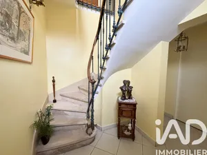 Townhouse in Bordeaux (33300)