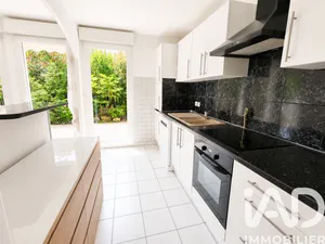 Appartement à Sainte-Geneviève-des-Bois (91700)