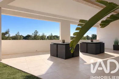 Maison d'architecte à La Cadière-d'Azur (83740)