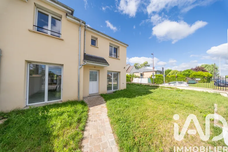 Maison 6 pièces 155 m² · à Lagny-sur-Marne · 155 m² · 450 000 €