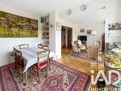 Apartment in Vaucresson (92420)
