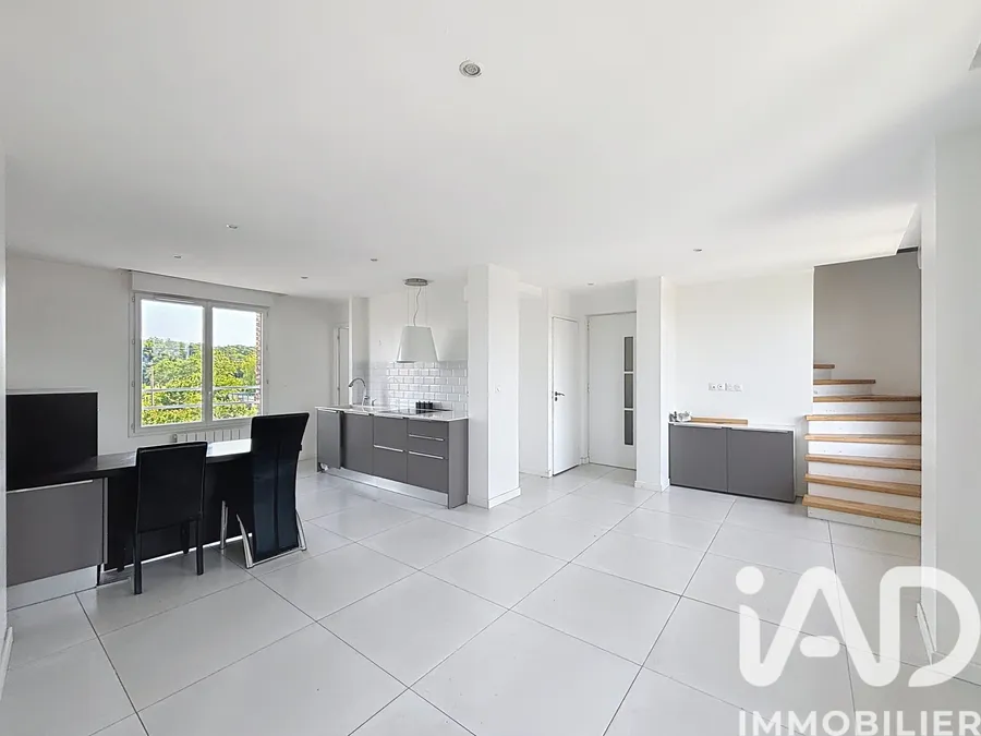 Appartement à Méry-sur-Oise (95540) photo 2