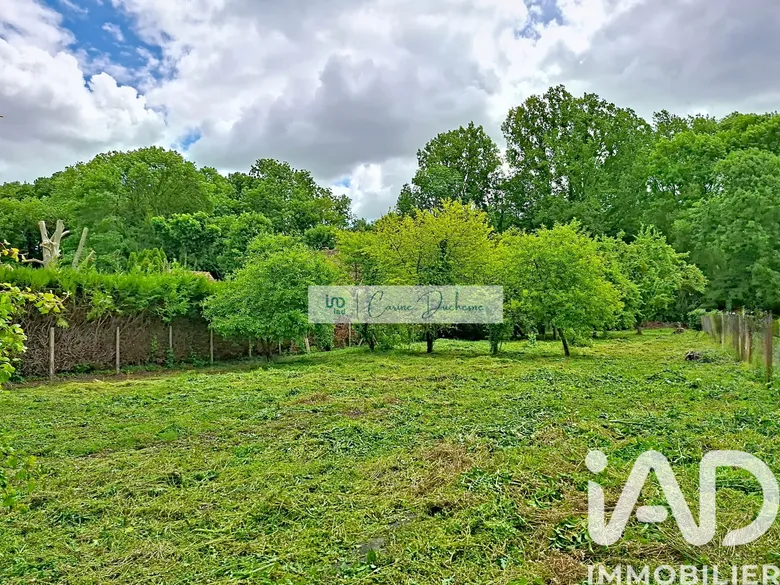 Terrain à bâtir à Sainte-Colombe (77650) · 92 000 €