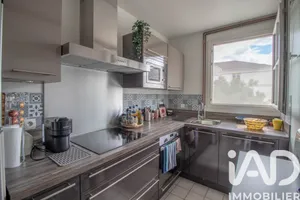 Apartment in Rueil-Malmaison (92500)