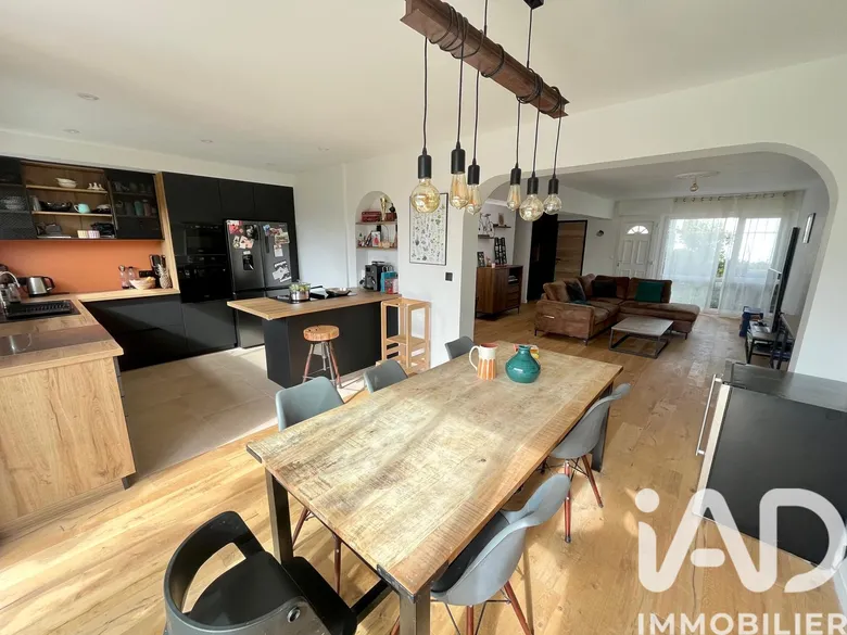 Maison 6 pièces 113 m² · à Rennes · 113 m² · 520 000 €