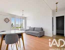 Apartment in Rosny-sous-Bois (93110)