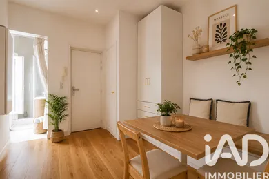 Apartment in Paris (75002)