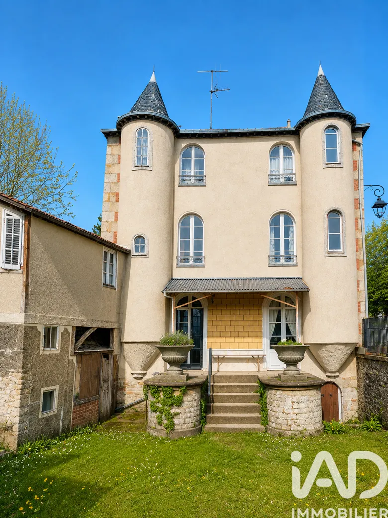 Maison 7 pièces 100 m² · à Val-Couesnon · 100 m² · 87 000 €