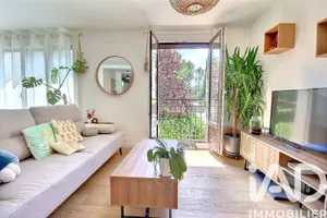 Apartment in Aix-en-Provence (13100)