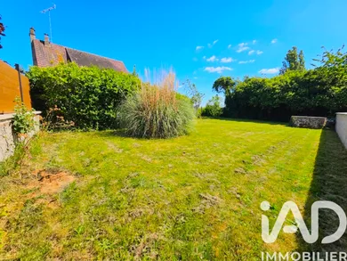 House in Auneau-Bleury-Saint-Symphorien (28700)